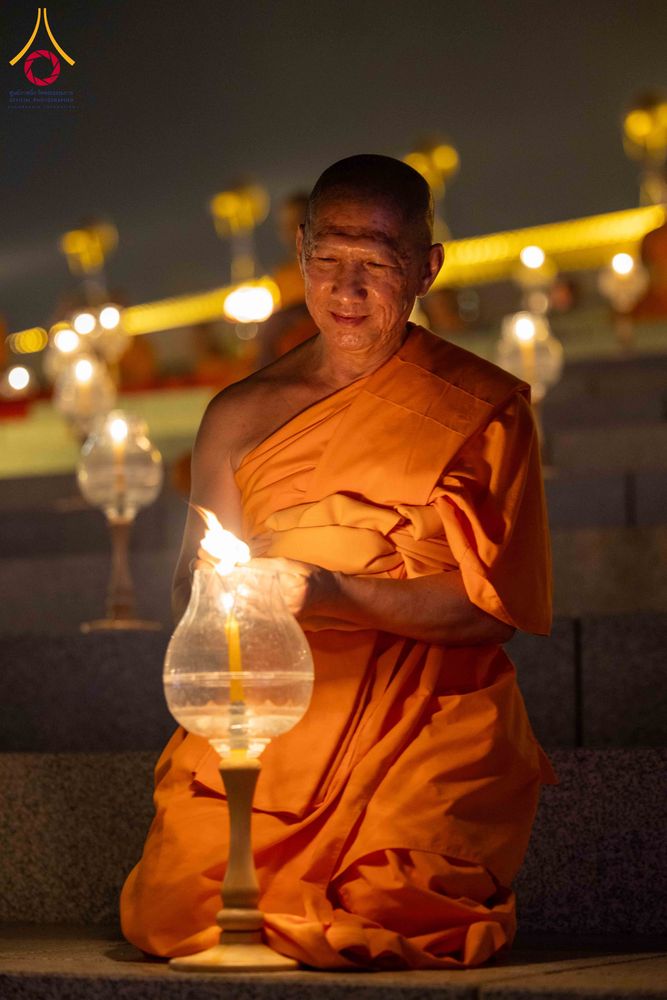 ภาพ No.312353:วันอังคารที่ 3 มีนาคม พ.ศ.2569 พิธีเวียนประทักษิณและจุดมาฆประทีป (ภาพชุดที่ 2) ณ ลานธรรมพระมหาธรรมกายเจดีย์ วัดพระธรรมกาย