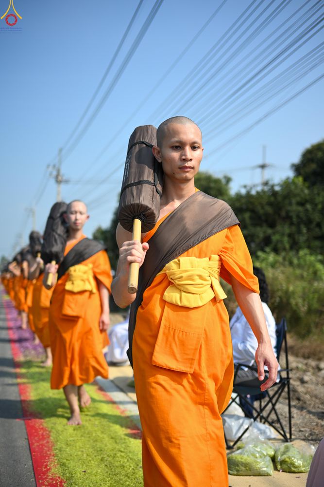 ภาพ No.299418:วันที่ 18 มกราคม พ.ศ. 2569 พิธีต้อนรับพระธรรมยาตรา ณ อนุสรณ์สถานลำดับที่ 5 สถานที่เผยแผ่วิชชาธรรมกายครั้งแรก อนุสรณ์สถานบางปลา วัดบางปลา อำเภอบางเลน จังหวัดนครปฐม ในโครงการธรรมยาตรา กตัญญูบูชา มหาปูชนียาจารย์ พระมงคลเทพมุนี(สด จนฺทสโร) พระผู้ปราบมาร อนุส
