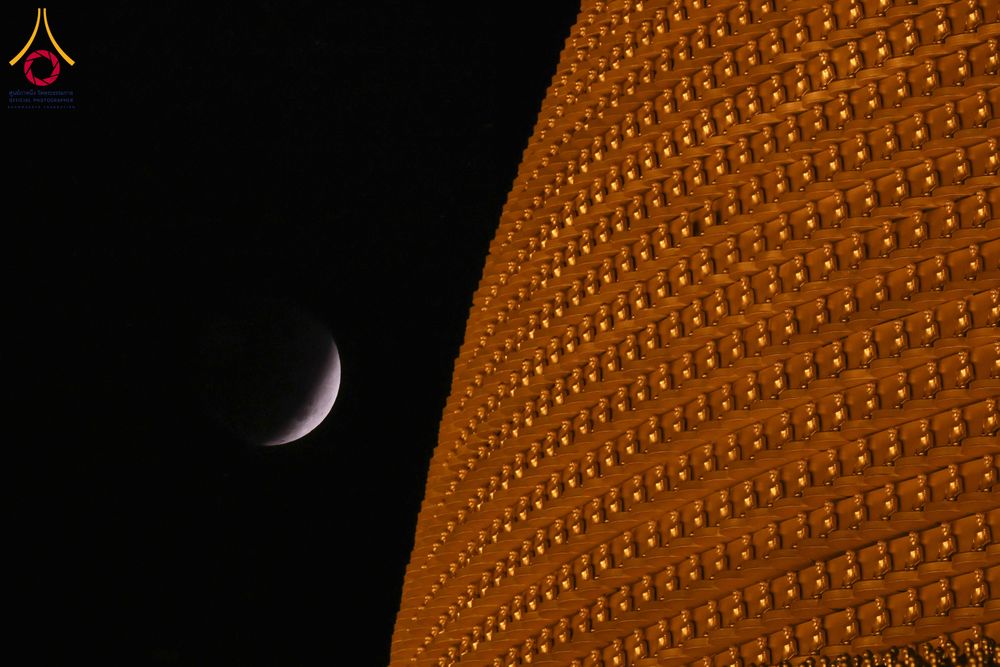 ภาพ No.312307:วันอังคารที่ 3 มีนาคม พ.ศ.2569 พิธีเวียนประทักษิณและจุดมาฆประทีป (ภาพชุดที่ 2) ณ ลานธรรมพระมหาธรรมกายเจดีย์ วัดพระธรรมกาย