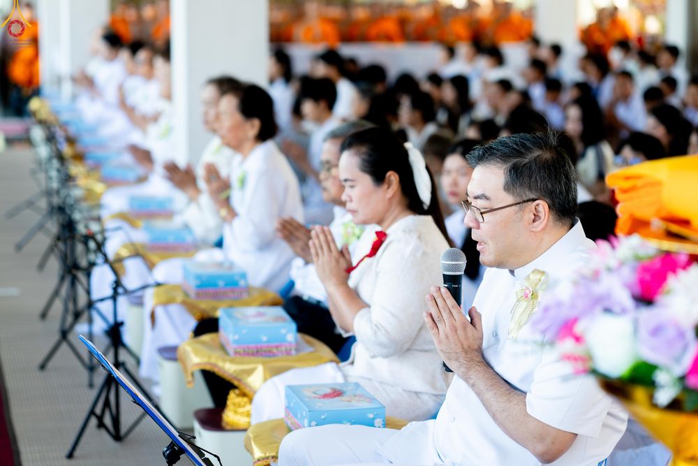 ภาพ No.288723:วันที่ 5 มกราคม พ.ศ. 2569 พิธีทอดผ้าป่าทำนุบำรุงศาสนสถาน ณ วัดศิลามูล อ.บางเลน จ.นครปฐม ในโครงการธรรมยาตรา กตัญญูบูชา มหาปูชนียาจารย์ พระมงคลเทพมุนี(สด จนฺทสโร) พระผู้ปราบมาร อนุสรณ์สถาน 7 แห่ง ปีที่ 14