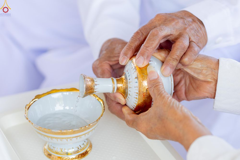 ภาพ No.293334:วันที่ 12 มกราคม พ.ศ. 2569 พิธีทอดผ้าป่าทำนุบำรุงศาสนสถาน ณ วัดพรสวรรค์ อ.สองพี่น้อง จ.สุพรรณบุรี ในโครงการธรรมยาตรา กตัญญูบูชา มหาปูชนียาจารย์ พระมงคลเทพมุนี(สด จนฺทสโร) พระผู้ปราบมาร อนุสรณ์สถาน 7 แห่ง ปีที่ 14