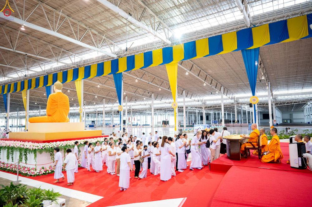 ภาพ No.342871:วันอาทิตย์ที่ 9 สิงหาคม พ.ศ.2569 พิธีจุดเทียนใจ ไฟนิรันดร์ อนันตชัย ณ รัตนบัลลังก์ วัดพระธรรมกาย