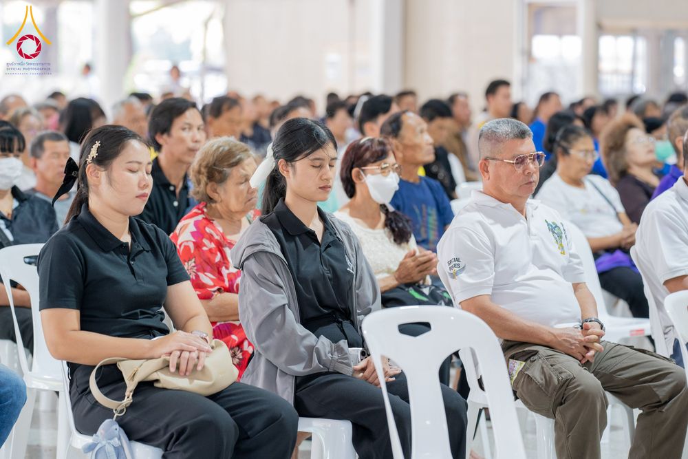 ภาพ No.291044:วันจันทร์ที่ 5 มกราคม พ.ศ. 2569  วัดพระธรรมกาย มูลนิธิธรรมกาย  จัดพิธีมอบของขวัญสนับสนุนการจัดกิจกรรมงานวันเด็กแห่งชาติ ประจำปี พ.ศ. 2569 ให้แก่องค์กรภาคีเครือข่ายกว่า 200 องค์กร ณ วัดพระธรรมกาย อ.คลองหลวง จ.ปทุมธานี