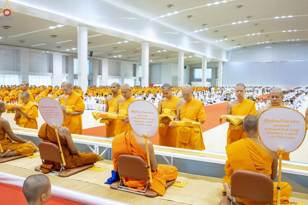 ภาพ No.339646:วันที่ 18 กรกฎาคม พ.ศ.2569 วันมหารำลึก ครั้งที่ 36 ณ ห้องแก้วสารพัดนึก 1 วัดพระธรรมกาย