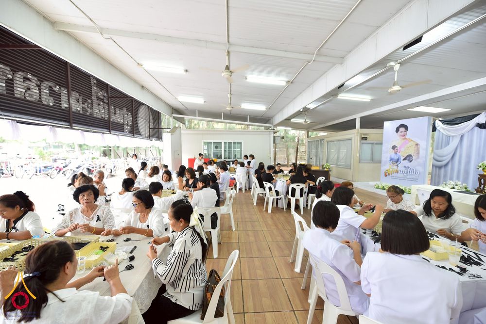 ภาพ No.267618:วันที่ 7 พฤศจิกายน พ.ศ. 2568 พสกนิกรอำเภอคลองหลวง รวมใจบำเพ็ญกุศลปัณรสมวาร (15 วัน) อุทิศถวายเป็นพระราชกุศลแด่ “สมเด็จพระพันปีหลวง” ณ วัดพระธรรมกาย