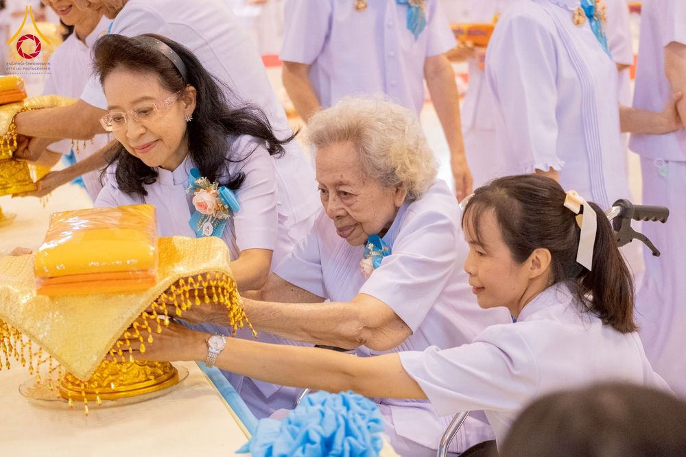 ภาพ No.264716:วันอาทิตย์ที่ 2 พฤศจิกายน พ.ศ. 2568 พิธีทอดกฐินสามัคคี ณ สภาธรรมกายสากล วัดพระธรรมกาย