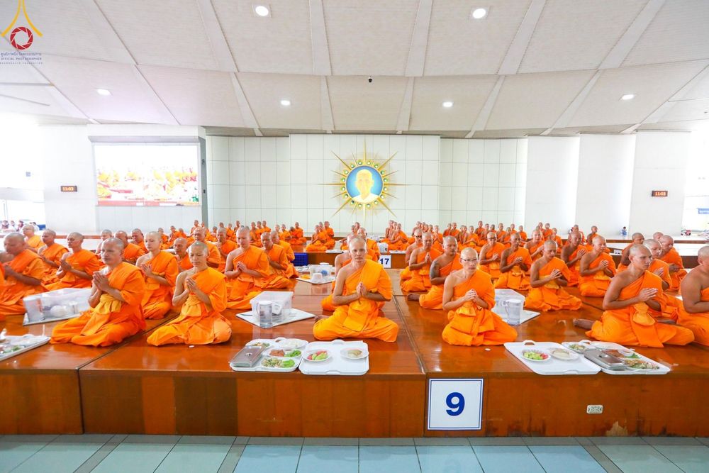 ภาพ No.143114:พิธีบุพเปตพลี ครั้งที่ 153 ร่วมอุทิศบุญแด่หมู่ญาติที่ล่วงลับไปแล้ว และสืบทอดอายุพระพุทธศาสนา ในวันศุกร์ที่ 5 กรกฏาคม พ.ศ.2567 (วันพระแรม 14 ค่ำ เดือน 7) ณ หอฉันคุณยายอาจารย์ฯ วัดพระธรรมกาย