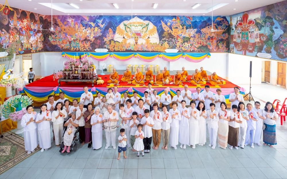 ภาพ No.286097:วันที่ 11 ตุลาคม พ.ศ. 2568 พิธีทอดกฐินสามัคคีทั่วไทย 30,000 วัด โดยคณะศิษยานุศิษย์ บูชาธรรม 81 ปี หลวงพ่อธัมมชโย ณ วัดโบสถ์บน ต.บางคูเวียง อ.บางกรวย จ.นนทบุรี