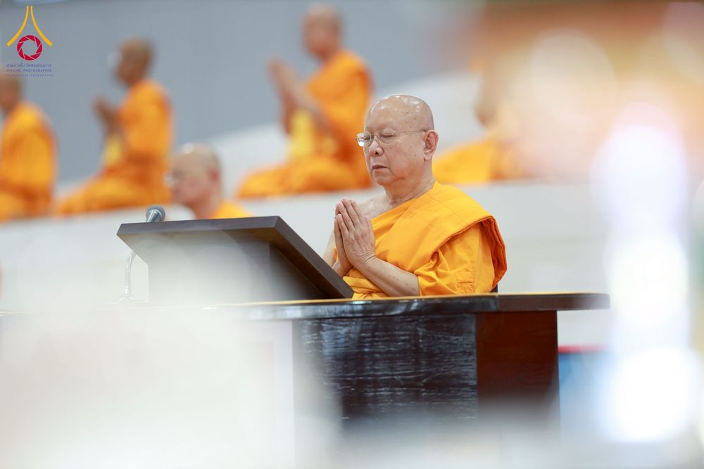 ภาพ No.258167:วันอาทิตย์ที่ 5 ตุลาคม พ.ศ. 2568 พิธีบูชาข้าวพระ ณ สภาธรรมกายสากล วัดพระธรรมกาย