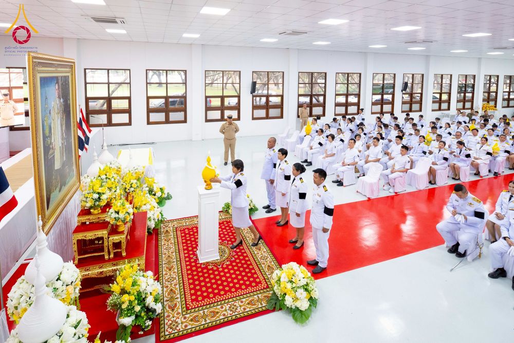 ภาพ No.276054:วันที่ 5 ธันวาคม พ.ศ. 2568 พสกนิกรอำเภอคลองหลวง พร้อมใจบำเพ็ญกุศลอุทิศถวาย “ในหลวงรัชกาลที่ 9” น้อมรำลึกในพระมหากรุณาธิคุณ เนื่องในวันคล้ายวันพระบรมราชสมภพ วันชาติ และวันพ่อแห่งชาติ ณ อาคารปลูกศรัทธา 2 วัดพระธรรมกาย อำเภอคลองหลวง จังหวัดปทุมธานี