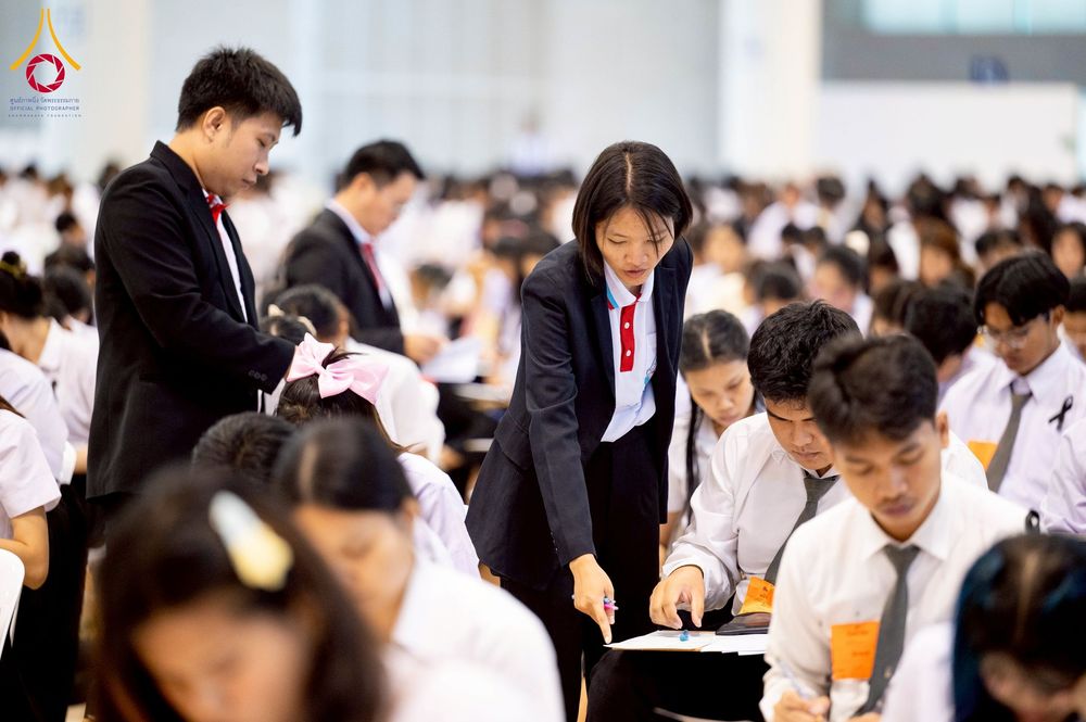 ภาพ No.273336:วันที่ 23 พฤศจิกายน พ.ศ. 2568 การสอบตอบปัญหาธรรมะ ทางก้าวหน้า "ระดับอุดมศึกษา" ณ ห้องแก้วสารพัดนึก 1 สภาธรรมกายสากล วัดพระธรรมกาย จ.ปทุมธานี