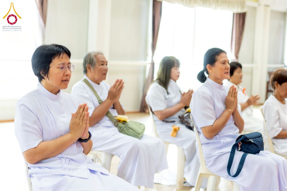 ภาพ No.254835:วันที่ 15 ตุลาคม พ.ศ. 2568 พิธีบรรจุพระบรมสารีริกธาตุภายในพระเกตุองค์พระประธาน สมโภชพระประธาน พระธรรมกาย ณ ศูนยอบรมเยาวชนกาญจนบุรี