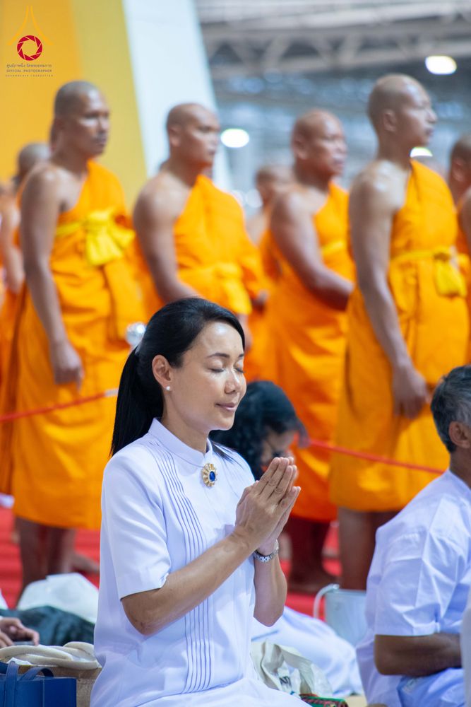 ภาพ No.308719:วันที่ 1 กุมภาพันธ์ พ.ศ. 2569 พิธีรับประกาศนียบัตร และพระของขวัญพระธรรมยาตรา ณ สภาธรรมกายสากล วัดพระธรรมกาย จ.ปทุมธานี