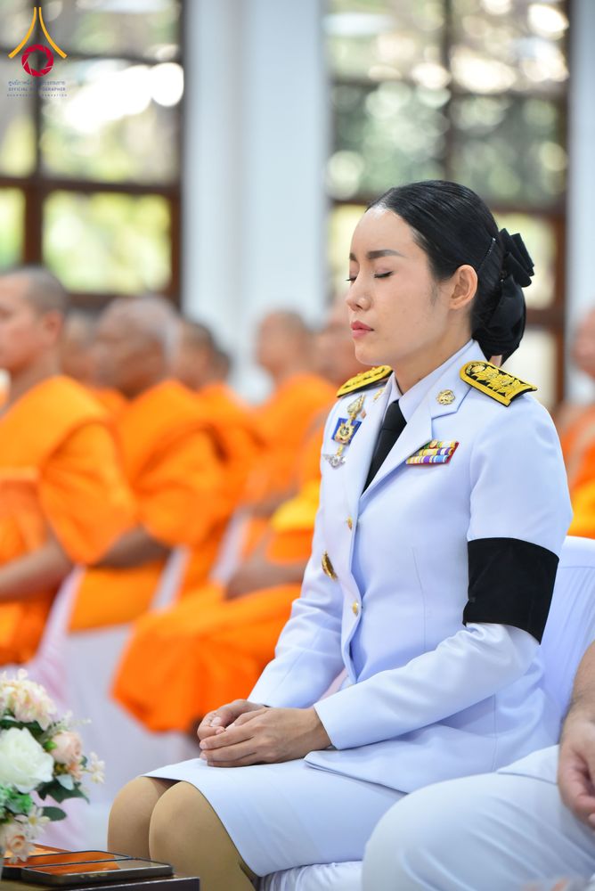 ภาพ No.280689:วันศุกร์ที่ 12 ธันวาคม พ.ศ.2568 พิธีบำเพ็ญกุศลปัญญาสมวาร (50 วัน) อุทิศถวายพระราชกุศลแด่ “พระพันปีหลวง” ณ วัดพระธรรมกาย