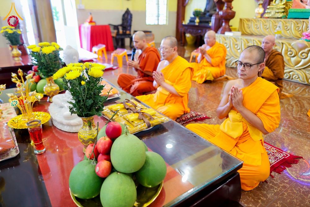 ภาพ No.344542:วันที่ 8-11 สิงหาคม พ.ศ.2569 “ประเพณีเข้าพรรษา เชื่อมพระพุทธศาสนาสองแผ่นดิน” ถวายเทียนพรรษา 9 วัด ณ นครโฮจิมินห์ สาธารณรัฐสังคมนิยมเวียดนาม