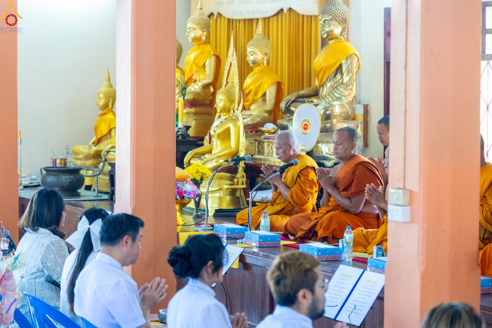 ภาพ No.293390:วันที่ 12 มกราคม พ.ศ. 2569 พิธีทอดผ้าป่าทำนุบำรุงศาสนสถาน ณ วัดผาสุการาม อ.บางเลน จ.นครปฐม ในโครงการธรรมยาตรา กตัญญูบูชา มหาปูชนียาจารย์ พระมงคลเทพมุนี(สด จนฺทสโร) พระผู้ปราบมาร อนุสรณ์สถาน 7 แห่ง ปีที่ 14