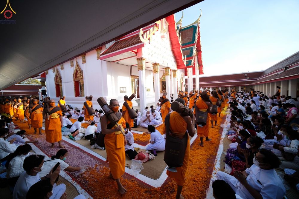 ภาพ No.70937:พิธีต้อนรับพระธรรมยาตรา ในโครงการธรรมยาตรากตัญญูบูชา มหาปูชนียาจารย์ พระมงคลเทพมุนี(สด จนฺทสโร) พระผู้ปราบมาร อนุสรณ์สถาน 7 แห่ง ปีที่ 11 วันที่ 14 มกราคม พ.ศ. 2566 ณ อนุสรณ์สถานลำดับที่ 3 สถานที่เกิดในเพศสมณะ วัดสองพี่น้อง อ.สองพี่น้อง จ.สุพรรณบุรี