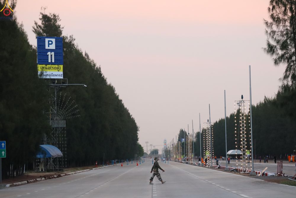 ภาพ No.320996:วันที่ 9 เมษายน พ.ศ.2569 การเตรียมงานจราจร เพื่องานถวายมหาสังฆทาน 40,000 กว่าวัดทั่วประเทศ วันคุ้มครองโลก 22 เมษายน พ.ศ.2569 วัดพระธรรมกาย