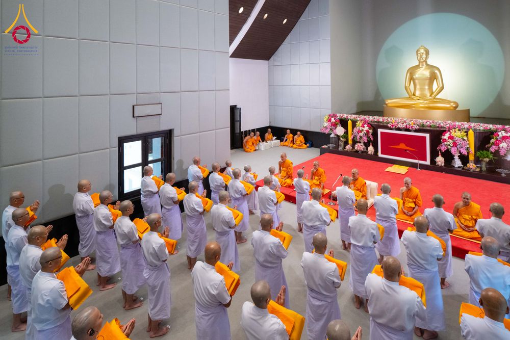 ภาพ No.286582:วันเสาร์ที่ 12 กรกฏาคม พ.ศ.2568 พิธีบรรพชาอุปสมบท  โครงการบรรพชาอุปสมบทหมู่ ธรรมทายาทนานาชาติ(ภาคภาษาจีน), โครงการบรรพชาสามเณร โรงเรียนนานาชาติ รุ่นที 14