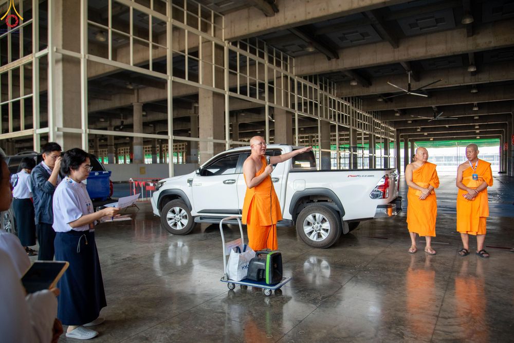 ภาพ No.320002:วันที่ 6 เมษายน พ.ศ.2569 ทีมจัดภัตตาหารประชุมเตรียมงานถวายมหาสังฆทาน 40,000 กว่าวัดทั่วประเทศ บูชาธรรม 82 ปี หลวงพ่อธัมมชโย