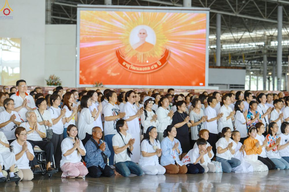 ภาพ No.322212:วันที่ 14 เมษายน พ.ศ.2569 การเตรียมกล่องไทยธรรม วันสุดท้าย เพื่องานถวายมหาสังฆทาน 40,000 กว่าวัดทั่วประเทศ วันคุ้มครองโลก 22 เมษายน พ.ศ.2569 วัดพระธรรมกาย