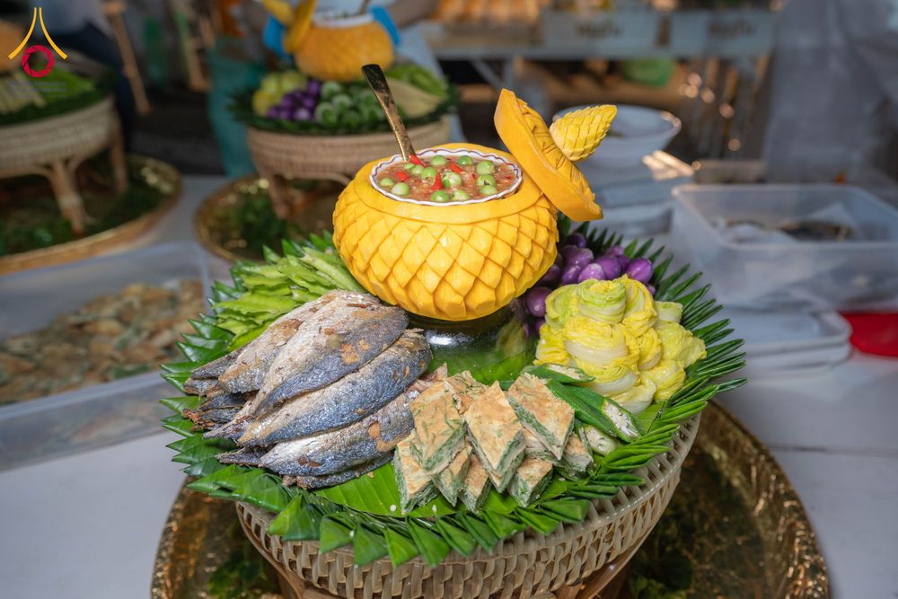 ภาพ No.297909:วันที่ 19 มกราคม พ.ศ. 2569 พิธีถวายภัตตาหารเป็นสังฆทาน แด่พระธรรมยาตรา ณ อนุสรณ์สถานบางปลา วัดบางปลา อำเภอบางเลน จังหวัดนครปฐม ในโครงการธรรมยาตรา กตัญญูบูชา มหาปูชนียาจารย์ พระมงคลเทพมุนี(สด จนฺทสโร) พระผู้ปราบมาร อนุสรณ์สถาน 7 แห่ง ปีที่ 14