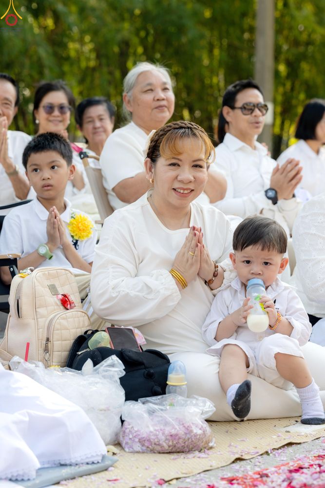 ภาพ No.304128:วันที่ 25 มกราคม พ.ศ. 2569 พิธีต้อนรับพระธรรมยาตรา  รร.สามัคคีราษฏร์บำรุง-วัดพระธรรมกาย ในโครงการธรรมยาตรา กตัญญูบูชา มหาปูชนียาจารย์ พระมงคลเทพมุนี(สด จนฺทสโร) พระผู้ปราบมาร อนุสรณ์สถาน 7 แห่ง ปีที่ 14