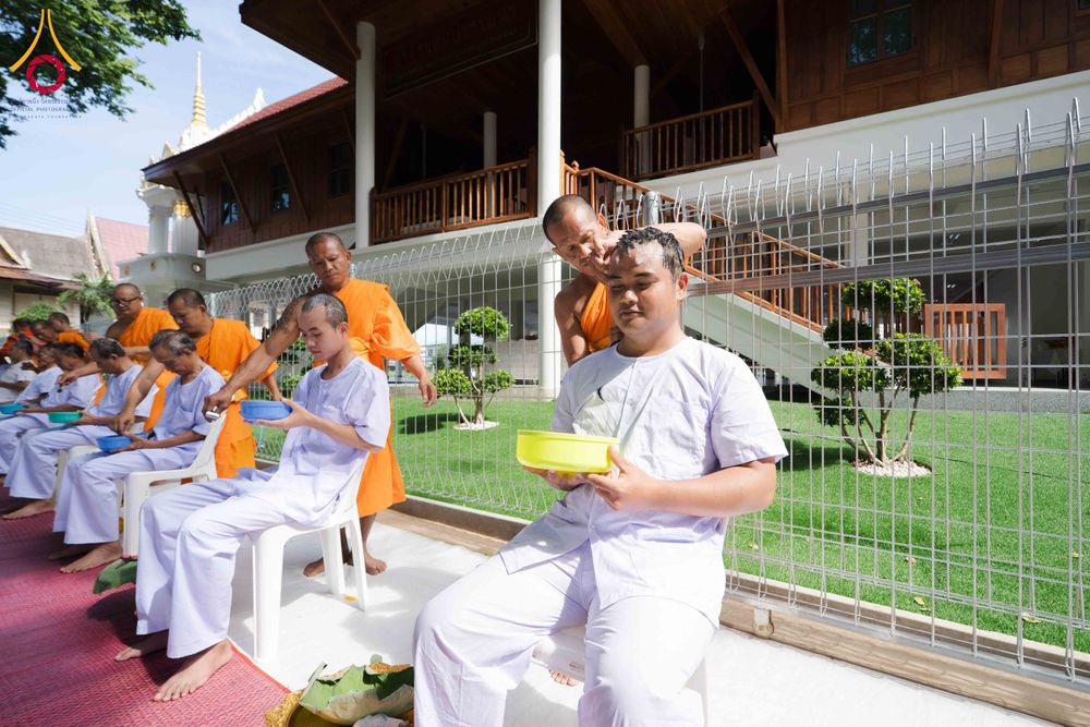 ภาพ No.341252:วันอาทิตย์ที่ 26 กรกฎาคม พ.ศ. 2569 ​โครงการอุปสมบทหมู่บูชาธรรมมหาปูชนียาจารย์ รุ่นที่ ๑ วัดกลางธนรินทร์ ต.บ้านแป้ง อ.พรหมบุรี จ.สิงห์บุรี