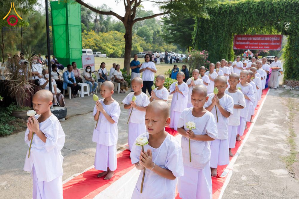 ภาพ No.318872:วันจันทร์ที่ ๖ เมษายน พ.ศ.๒๕๖๙  โครงการบรรพชาสามเณรภาคฤดูร้อน ประจำปี ๒๕๖๙  บูชาธรรม ๘๒ ปี หลวงพ่อธัมมชโย  ณ วัดห้วยตองสัก อำเภอจอมทอง จังหวัดเชียงใหม่