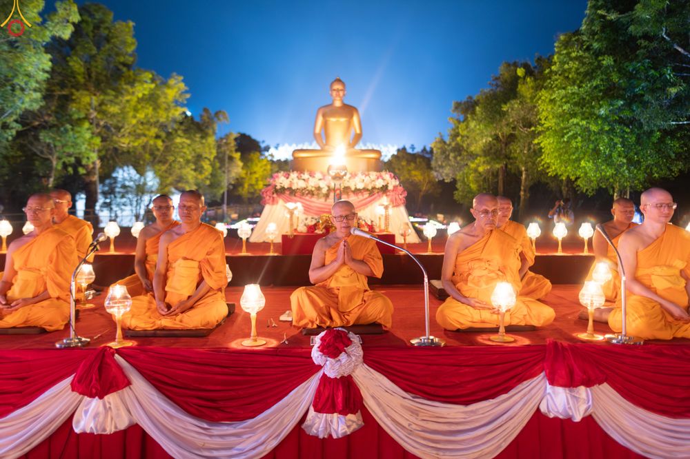 ภาพ No.333321:วันอาทิตย์ที่ 31 พฤษภาคม พ.ศ. 2569 MBMI ,WALUB , มูลนิธิธรรมกาย , การท่องเที่ยวและการบินแห่งอินโดนีเซีย (injourney destinations) , สหภาพพระธรรมทูตไทยในอินโดนีเซีย-แอฟริกา และเครือข่าย คณะสงฆ์มหายาน , วัชรยาน และเถรวาท ในอินโดนีเซีย ร่วมกันการจัดงานเฉลิมฉ