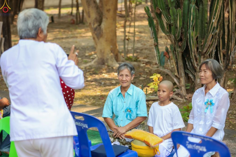 ภาพ No.317971:วันพฤหัสบดีที่ 2 เมษายน พ.ศ.2569 พิธีปลงผม , พิธีขอขมามอบบาตรและผ้าไตร , พิธีบรรพชาสามเณร จำนวน 28 รูป   ณ วัดโซกเป็ดอภิญญาโณ ต.เมืองเก่า อ.เมือง จ.สุโขทัย