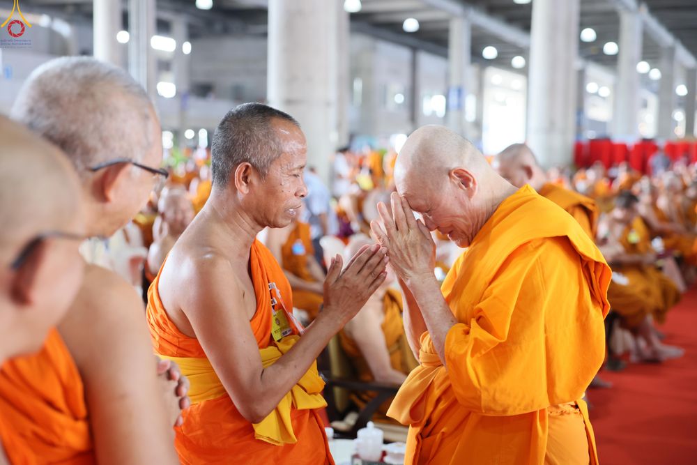 ภาพ No.323937:วันที่ 22 เมษายน พ.ศ.2569 (วันคุ้มครองโลก) พิธีถวายมหาสังฆทาน 40,000 กว่าวัดทั่วประเทศ ณ ลานธรรม พระมหาธรรมกายเจดีย์ วัดพระธรรมกาย