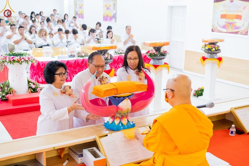 ภาพ No.63952:พิธีทอดกฐินสามัคคี ประจำปีพุทธศักราช 2565 ณ วัดพระธรรมกายจอร์เจีย ประเทศสหรัฐอเมริกา วันอาทิตย์ที่  23  ตุลาคม  พ.ศ. 2565