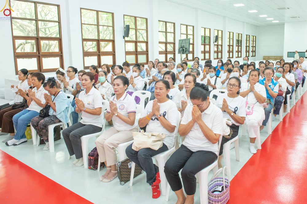 ภาพ No.333712:วันที่ 11-12 มิถุนายน พ.ศ.2569 โครงการพัฒนาคุณภาพชีวิตและส่งเสริมอาชีพผู้สูงอายุ โดย กองสวัสดิการสังคมเทศบาลเมืองคลองหลวง ประจำปี 2569 ณ อาคารปลูกศรัทธา2 วัดพระธรรมกาย