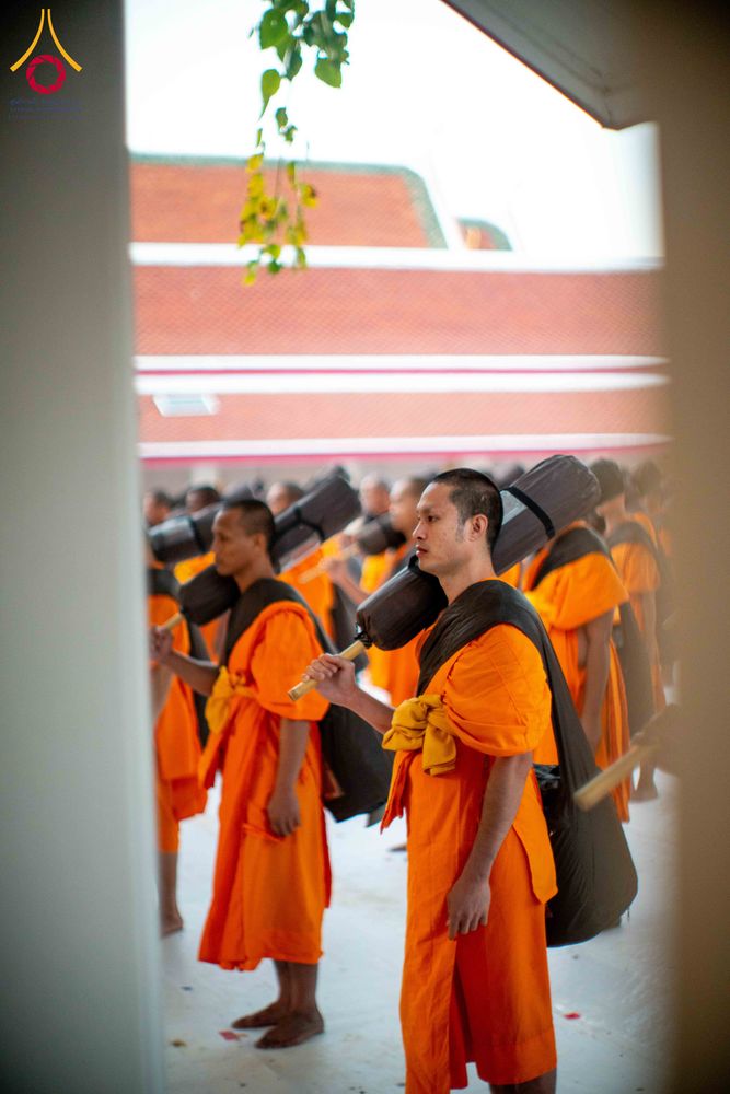 ภาพ No.294641:วันอาทิตย์ที่ 14 ธันวาคม พ.ศ.2568 พระธรรมยาตราปฏิบัติธรรมและถ่ายภาพหมู่ประวัติศาสตร์ ณ วัดสองพี่น้อง ต.ต้นตาล อ.สองพี่น้อง จ.สุพรรณบุรี ในโครงการธรรมยาตรา กตัญญูบูชา มหาปูชนียาจารย์ พระมงคลเทพมุนี(สด จนฺทสโร) พระผู้ปราบมาร อนุสรณ์สถาน 7 แห่ง ปีที่ 14