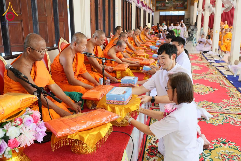 ภาพ No.296546:วันที่ 16 มกราคม พ.ศ. 2569 พิธีทอดผ้าป่าทำนุบำรุงศาสนสถาน ณ วัดสิงห์ ต.บางคูเวียง อ.บางกรวย จ.นนทบุรี อนุสรณ์สถานลำดับที่ 4 สถานที่เกิดด้วยกายธรรม ในโครงการธรรมยาตรา กตัญญูบูชา มหาปูชนียาจารย์ พระมงคลเทพมุนี(สด จนฺทสโร) พระผู้ปราบมาร อนุสรณ์สถาน 7 แห่ง ป