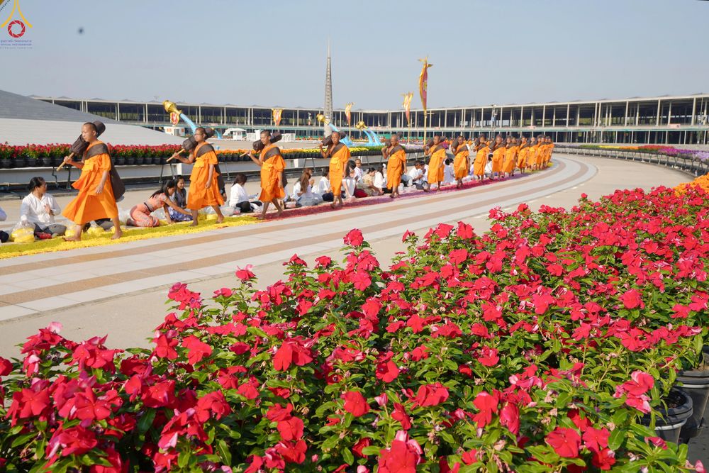 ภาพ No.306047:วันที่ 25 มกราคม พ.ศ. 2569 พิธีต้อนรับพระธรรมยาตรา วัดพระธรรมกาย(ภาพชุดที่ 4) ในโครงการธรรมยาตรา กตัญญูบูชา มหาปูชนียาจารย์ พระมงคลเทพมุนี(สด จนฺทสโร) พระผู้ปราบมาร อนุสรณ์สถาน 7 แห่ง ปีที่ 14