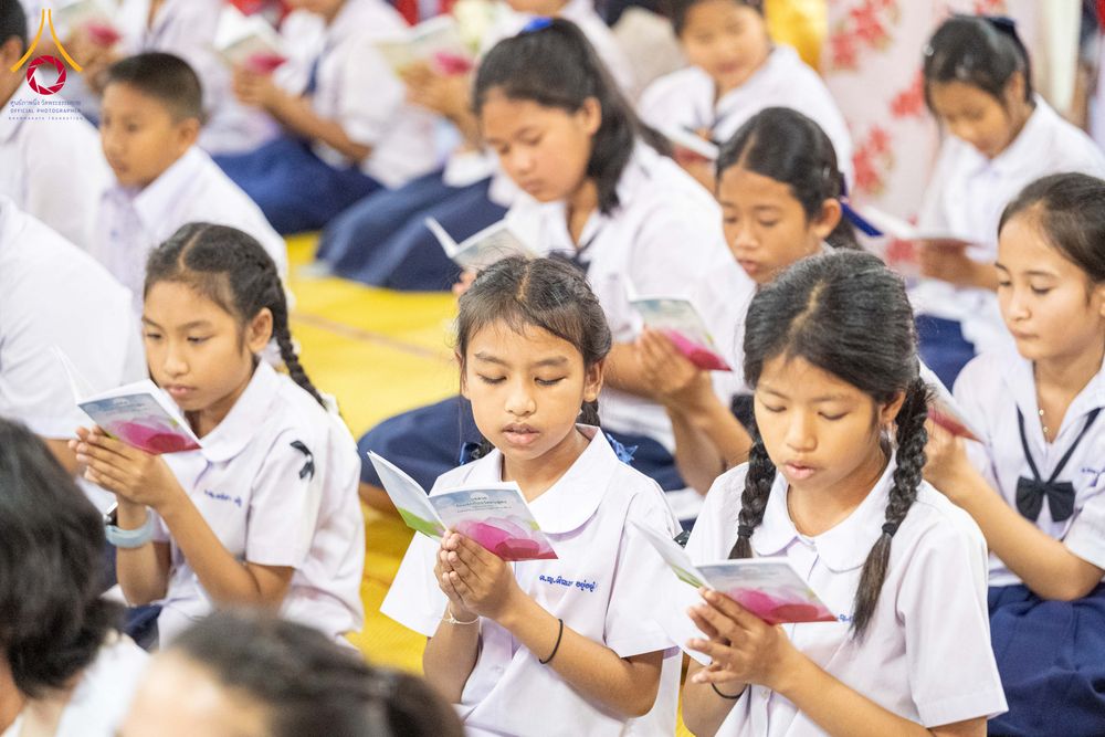 ภาพ No.303699:วันที่ 27 มกราคม พ.ศ. 2569 พิธีทอดผ้าป่าทำนุบำรุงศาสนสถาน ณ วัดตะเคียน อ.บางกรวย จ.นนทบุรี ในโครงการธรรมยาตรา กตัญญูบูชา มหาปูชนียาจารย์ พระมงคลเทพมุนี(สด จนฺทสโร) พระผู้ปราบมาร อนุสรณ์สถาน 7 แห่ง ปีที่ 14