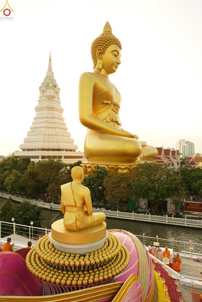 ภาพ No.302811:วันที่ 24 มกราคม พ.ศ. 2569 พิธีจุดประทีปธรรมถวายเป็นพุทธบูชา  และบูชาธรรมมหาปูชนียาจารย์  ณ อาคารธรรมยาตรา กตัญญูบูชามหาปูชนียาจารย์  ตรงข้ามวัดปากน้ำภาษีเจริญ จ.กรุงเทพมหานคร ในโครงการธรรมยาตรา กตัญญูบูชา มหาปูชนียาจารย์ พระมงคลเทพมุนี(สด จนฺทสโร) พระผู