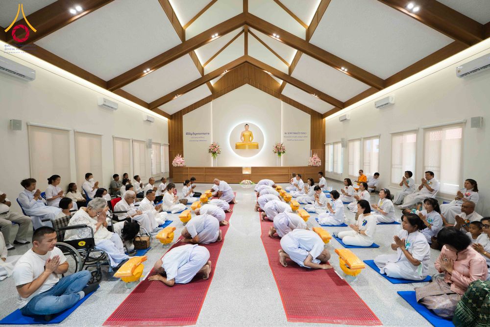 ภาพ No.341289:วันอาทิตย์ที่ 26 กรกฎาคม พ.ศ. 2569 ​โครงการอุปสมบทหมู่บูชาธรรมมหาปูชนียาจารย์ รุ่นที่ ๑ วัดกลางธนรินทร์ ต.บ้านแป้ง อ.พรหมบุรี จ.สิงห์บุรี