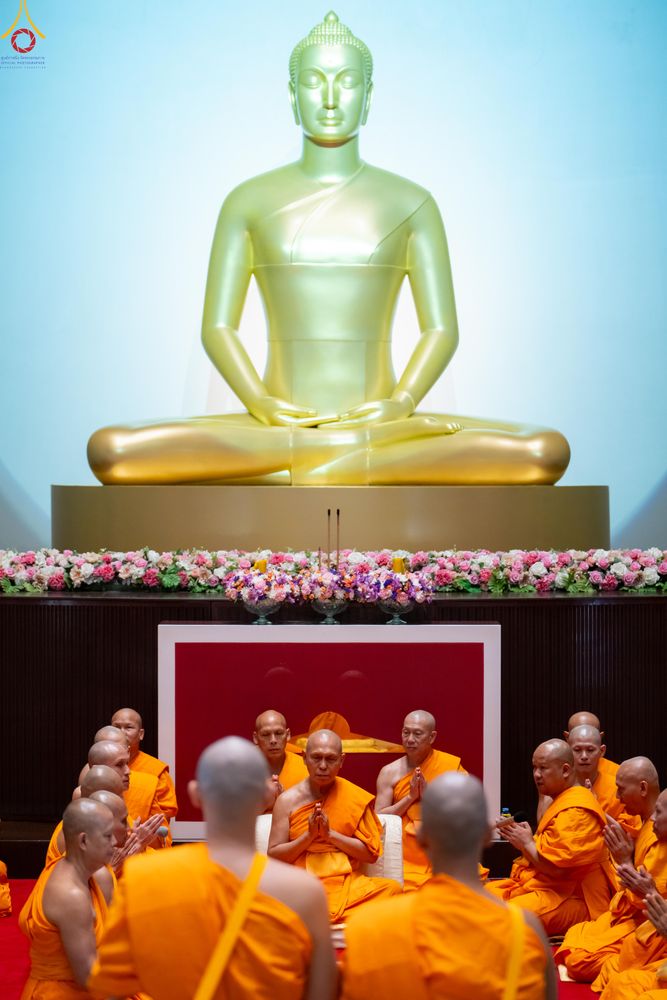 ภาพ No.335407:วันเสาร์ที่ 13 มิถุนายน พ.ศ.2569 พิธีขอบรรพชา , พิธีขอสรณคมน์และศีล , พิธีถวายบาตร , พิธีอุปสมบท โครงการอุปสมบทหมู่ผู้บริหาร รุ่นที่ 16 , โครงการอุปสมบทหมู่ธรรมทายาท  ระดับอุดมศึกษา รุ่นที่ 53 (ภาคฤดูฝน) ณ โบสถ์พระไตรปิฏก วัดพระธรรมกาย