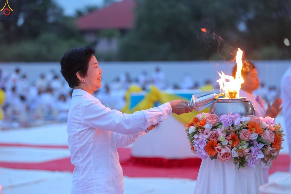 ภาพ No.339486:วันอังคารที่ 14  กรกฎาคม 2569 พิธีทอดผ้าป่าและพิธีตอกเสาเข็มมงคลต้นสุดท้าย องค์พระเจดีย์เพื่อสร้างสันติภาพโลก  ณ ธุดงคสถานพัฒนานิคม อ.พัฒนาพิคม จ.ลพบุรี