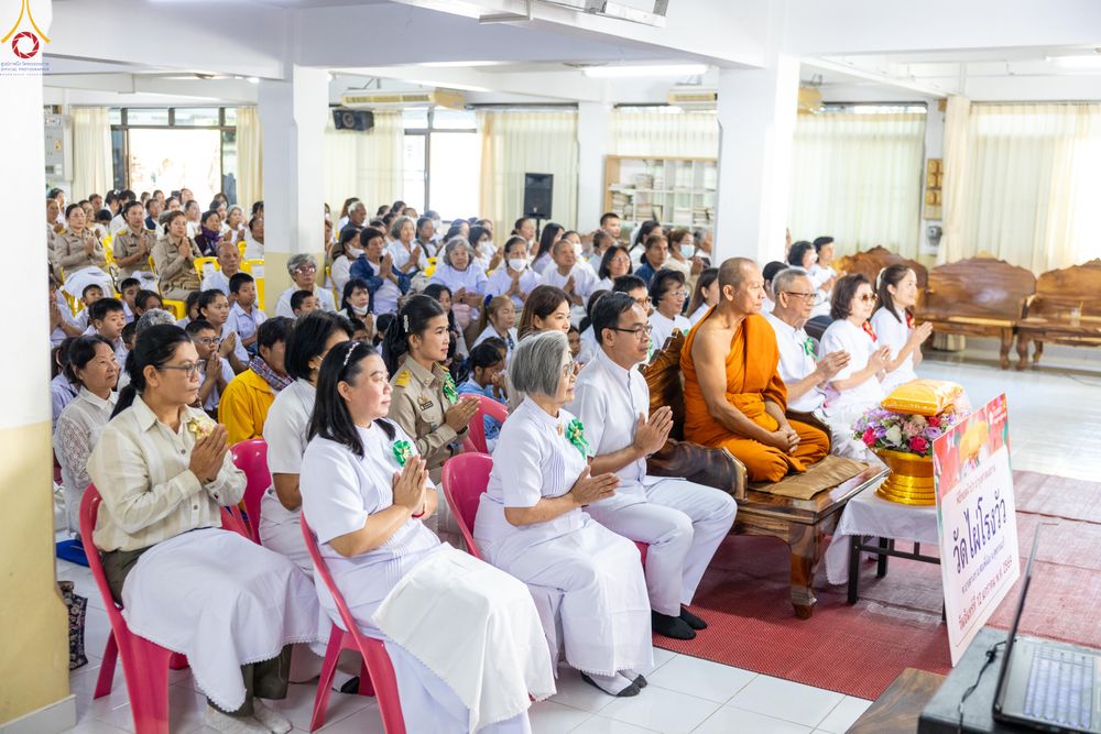 ภาพ No.293085:วันที่ 12 มกราคม พ.ศ. 2569 พิธีทอดผ้าป่าทำนุบำรุงศาสนสถาน ณ วัดไผ่โรงวัว ต.บางตาเถร อ.สองพี่น้อง จ.สุพรรณบุรี ในโครงการธรรมยาตรา กตัญญูบูชา มหาปูชนียาจารย์ พระมงคลเทพมุนี(สด จนฺทสโร) พระผู้ปราบมาร อนุสรณ์สถาน 7 แห่ง ปีที่ 14