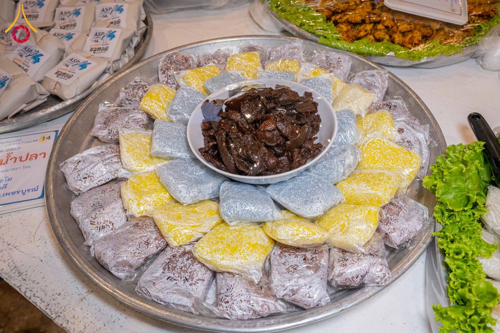 ภาพ No.303976:วันที่ 28 มกราคม พ.ศ. 2569 พิธีถวายภัตตาหารเป็นสังฆทาน แด่พระธรรมยาตรา ณ วัดพระธรรมกาย  จังหวัดปทุมธานี ในโครงการธรรมยาตรา กตัญญูบูชา มหาปูชนียาจารย์ พระมงคลเทพมุนี(สด จนฺทสโร) พระผู้ปราบมาร อนุสรณ์สถาน 7 แห่ง ปีที่ 14