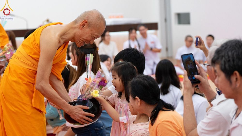 ภาพ No.139607:กิจกรรมวันวิสาขบูชา ณ Dhammakaya Centre Singapore วันที่ 21-22 พฤษภาคม พ.ศ. 2567