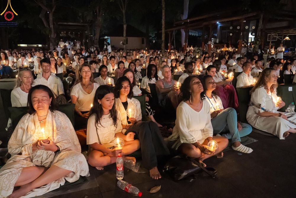 ภาพ No.156539:วัดพุทธบาหลีและวัดพระธรรมกาย จัดปฏิบัติธรรมนานาชาติ 1,151 คนจาก 78 ประเทศ ใน "วันสันติภาพสากล" ณ บาหลี อินโดนีเซีย วันเสาร์ที่ 21 กันยายน พ.ศ. 2567 เวลา 16.00-21.00 น. ณ พิพิธภัณฑ์ ARMA เมืองอูบุด จังหวัดบาหลี ประเทศอินโดนีเซีย
