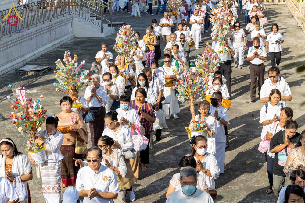 ภาพ No.305202:วันที่ 28 มกราคม พ.ศ. 2569 พิธีทอดผ้าป่าทำนุบำรุงศาสนสถาน ณ วัดเกิดการอุดม อ.คลองหลวง จ.ปทุมธานี ในโครงการธรรมยาตรา กตัญญูบูชา มหาปูชนียาจารย์ พระมงคลเทพมุนี(สด จนฺทสโร) พระผู้ปราบมาร อนุสรณ์สถาน 7 แห่ง ปีที่ 14