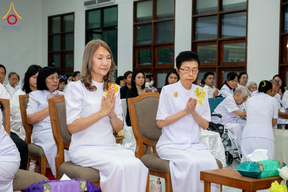 ภาพ No.314931:วันอาทิตย์ที่ 22 มีนาคม พ.ศ. 2569 พิธีบำเพ็ญกุศล คุณพ่อณรงค์ จินตมากุล  สิริอายุ 99 ปี 11 เดือน โยมบิดา พระครูปลัดรัตนวีรวัฒน์ (รังสฤษดิ์ อิทฺธิจินตโก) ที่ปรึกษาเจ้าคณะจังหวัดปทุมธานี เจ้าอาวาสวัดพระธรรมกาย  ณ ห้องปลูกศรัทธา 2 วัดพระธรรมกาย ปทุมธานี