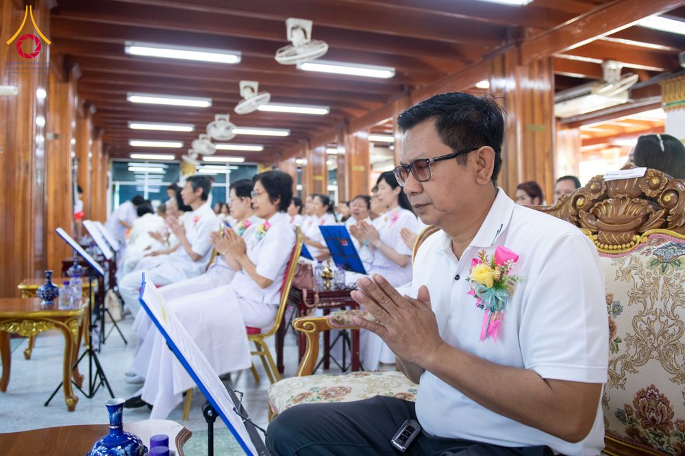 ภาพ No.304471:วันที่ 27 มกราคม พ.ศ. 2569 พิธีทอดผ้าป่าทำนุบำรุงศาสนสถาน ณ วัดปรางค์หลวง ต.บางม่วง อ.บางใหญ่ จ.นนทบุรี ในโครงการธรรมยาตรา กตัญญูบูชา มหาปูชนียาจารย์ พระมงคลเทพมุนี(สด จนฺทสโร) พระผู้ปราบมาร อนุสรณ์สถาน 7 แห่ง ปีที่ 14