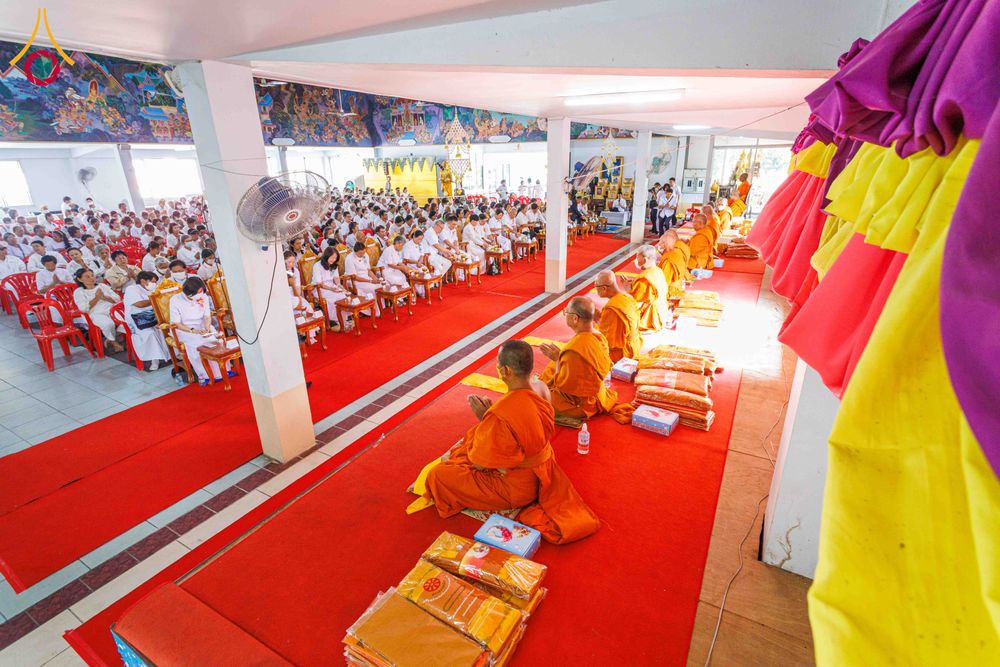 ภาพ No.295686:วันที่ 15 มกราคม พ.ศ. 2569 พิธีทอดผ้าป่าทำนุบำรุงศาสนสถาน ณ วัดโบสถ์บน ต.บางคูเวียง จ.นนทบุรี อนุสรณ์สถานลำดับที่ 4 สถานที่เกิดด้วยกายธรรม ในโครงการธรรมยาตรา กตัญญูบูชา มหาปูชนียาจารย์ พระมงคลเทพมุนี(สด จนฺทสโร) พระผู้ปราบมาร อนุสรณ์สถาน 7 แห่ง ปีที่ 14